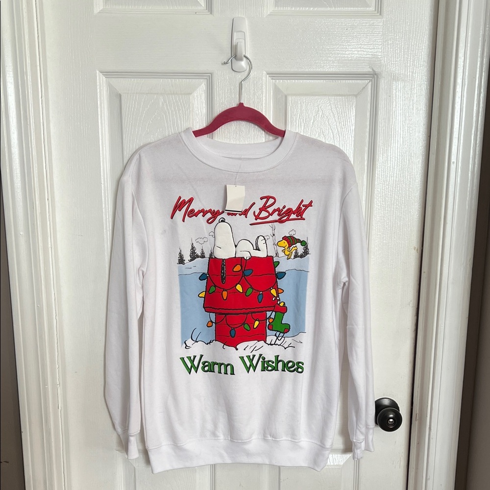 Peanuts White Sweatshirt with Red and Green Accents